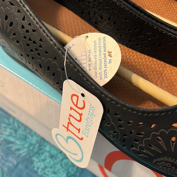 Bare traps slip on ballet flat - Picture 4 of 4